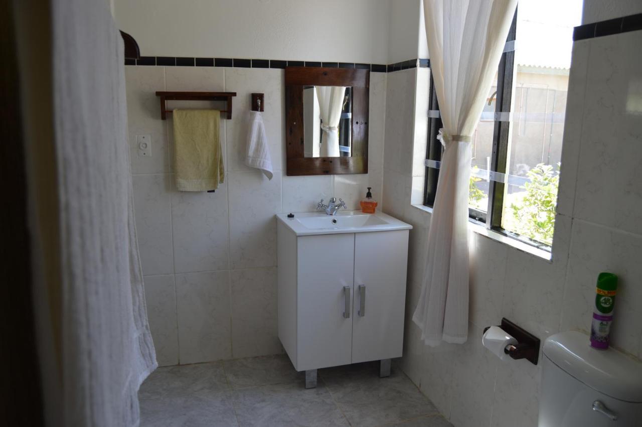 Villelodge Accommodation Lüderitz Εξωτερικό φωτογραφία