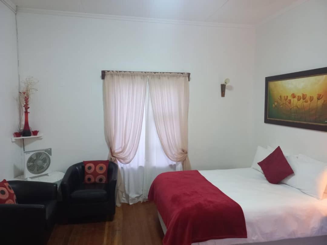 Villelodge Accommodation Lüderitz Εξωτερικό φωτογραφία